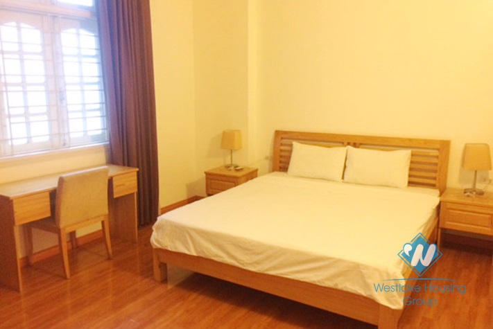 Lake view apartment with 2 bedrooms for rent in Kim ma area, Ba Dinh district. 